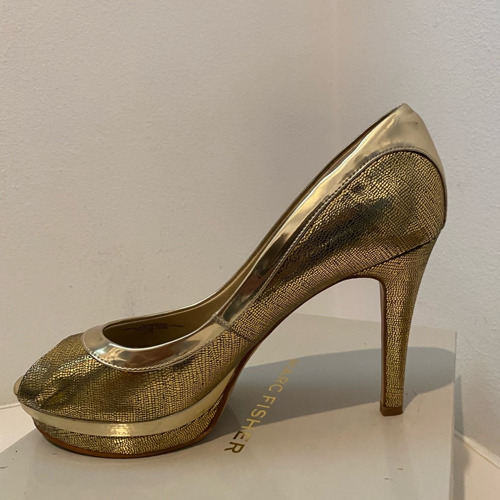 Marc Fisher Metallic Gold Peep-Toe Platform Heels